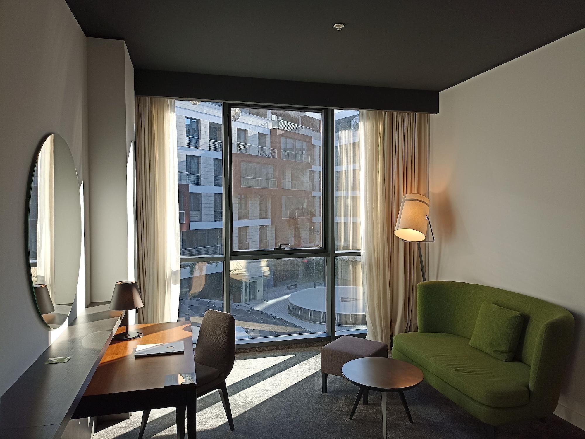 Crowne Plaza By Ihg Отель 4*
