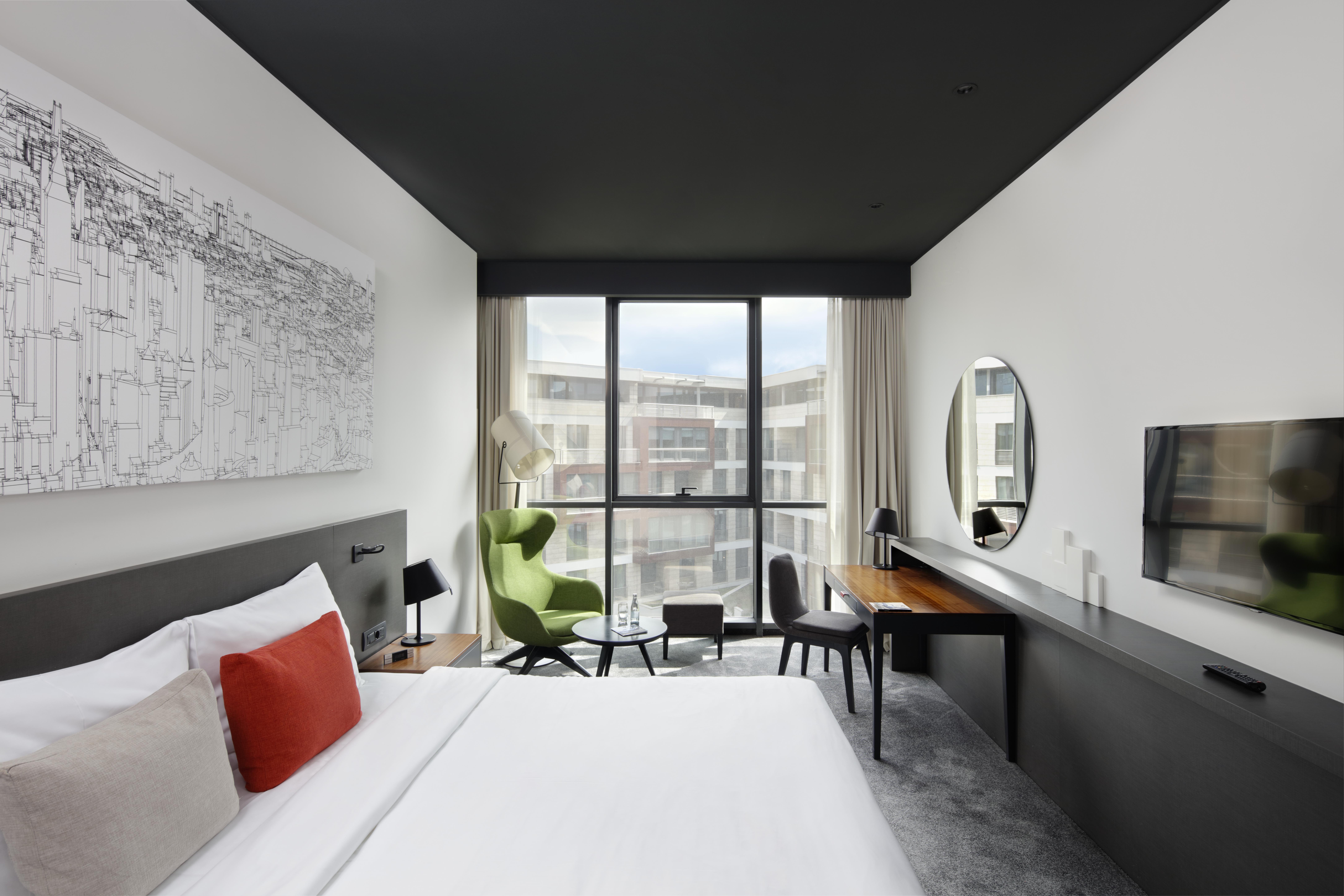 Crowne Plaza By Ihg Подгорица
