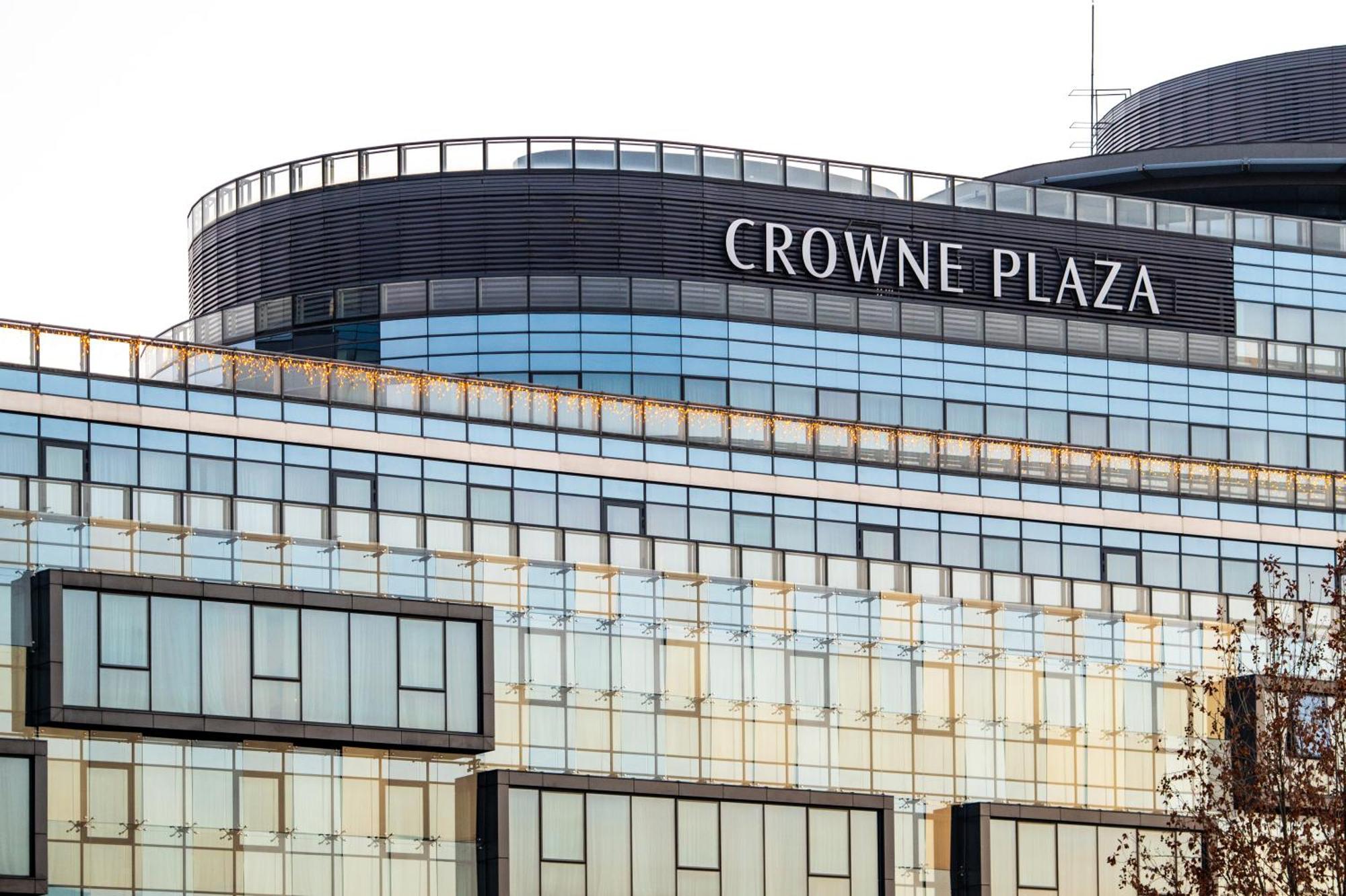 Crowne Plaza By Ihg 4*
