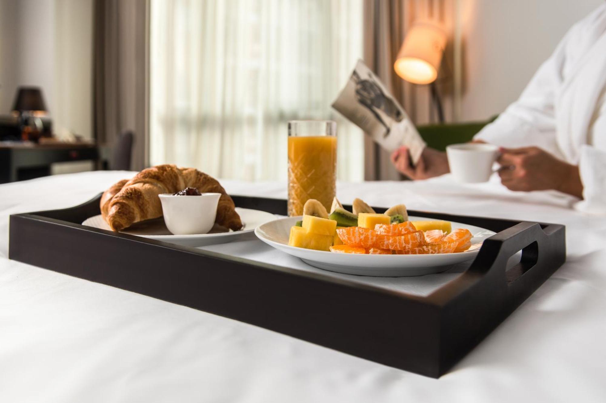 Crowne Plaza By Ihg Отель Подгорица