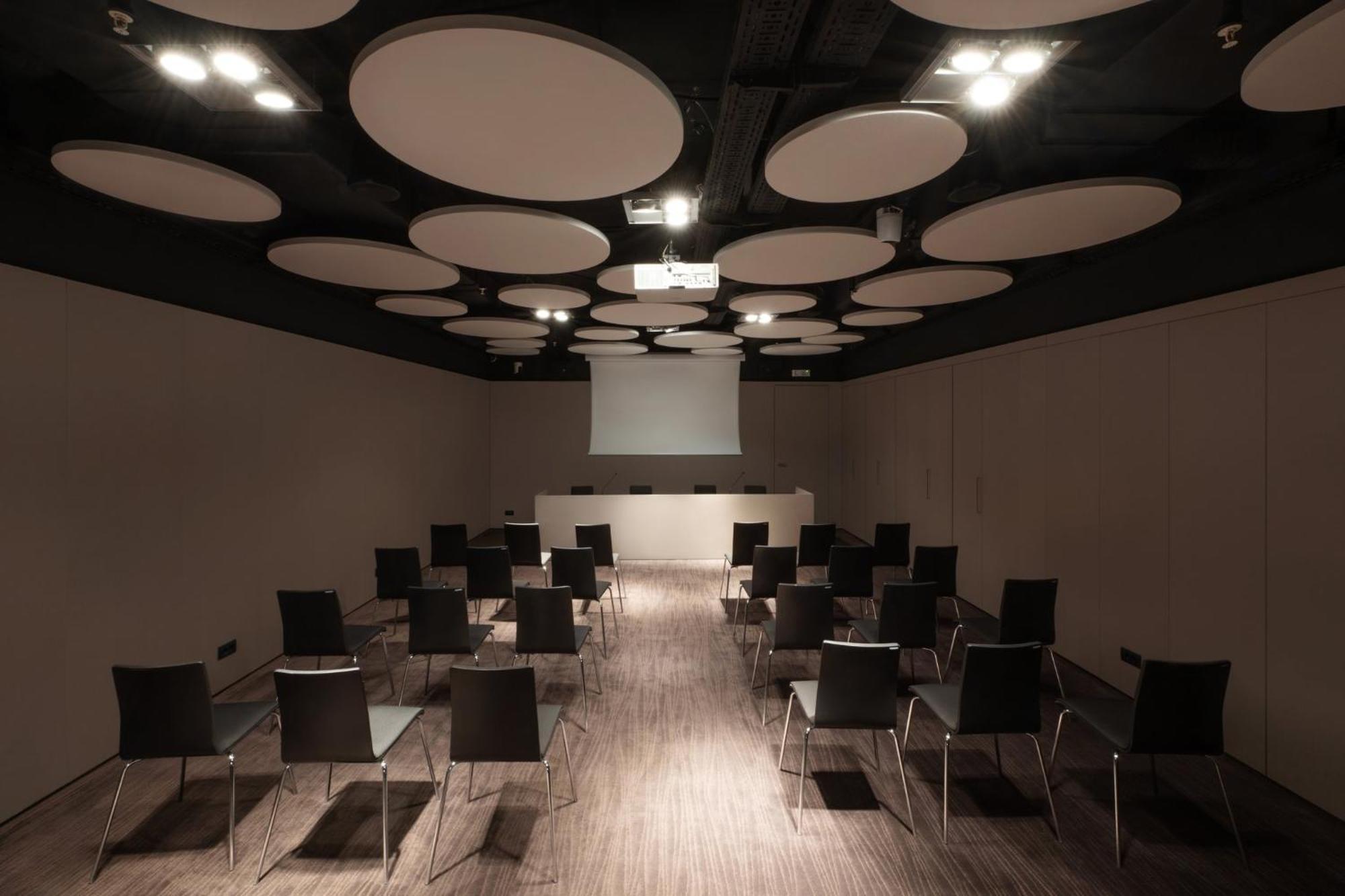 Hotel Crowne Plaza Podgorica By Ihg