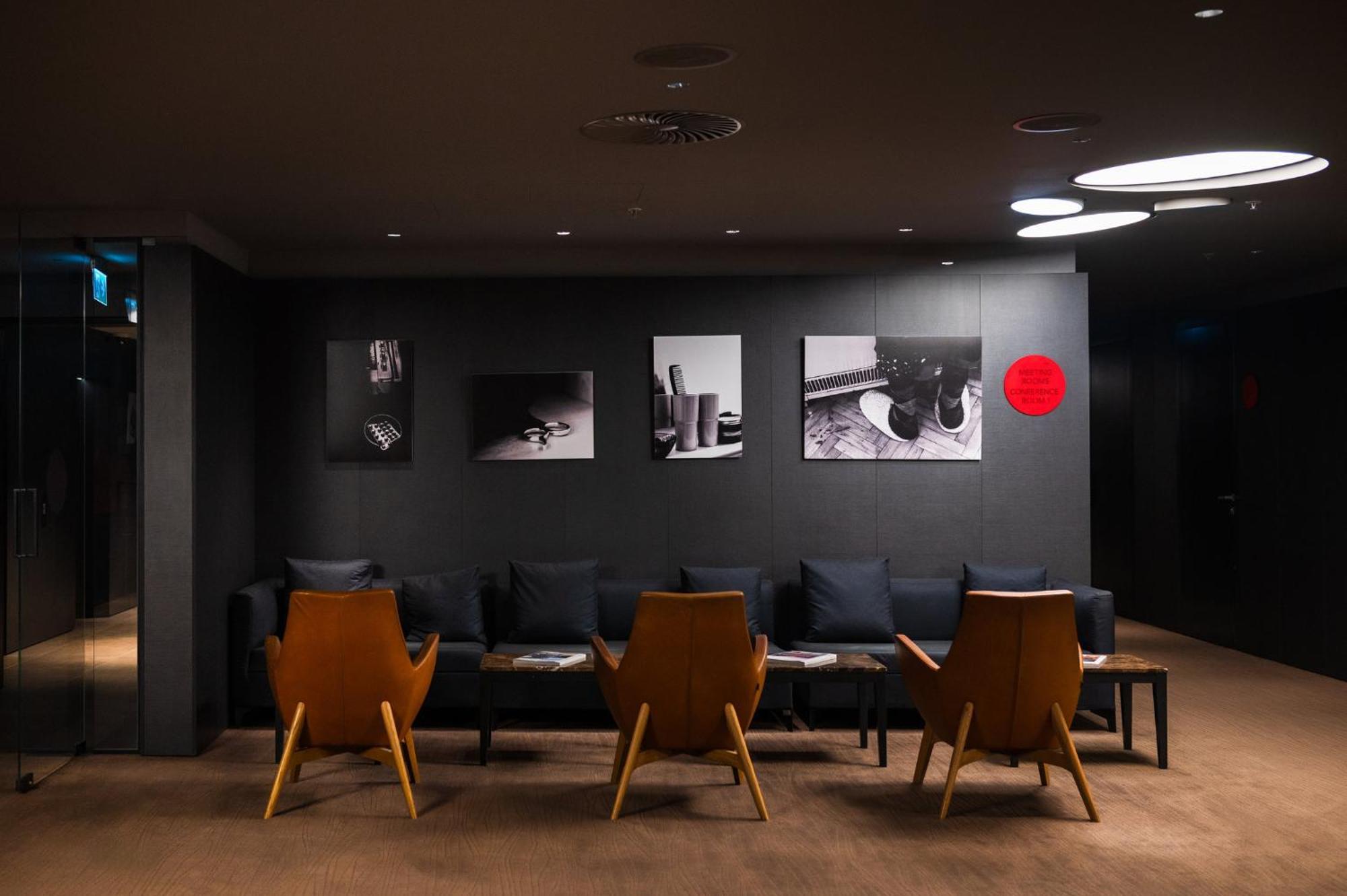 Crowne Plaza By Ihg Подгорица